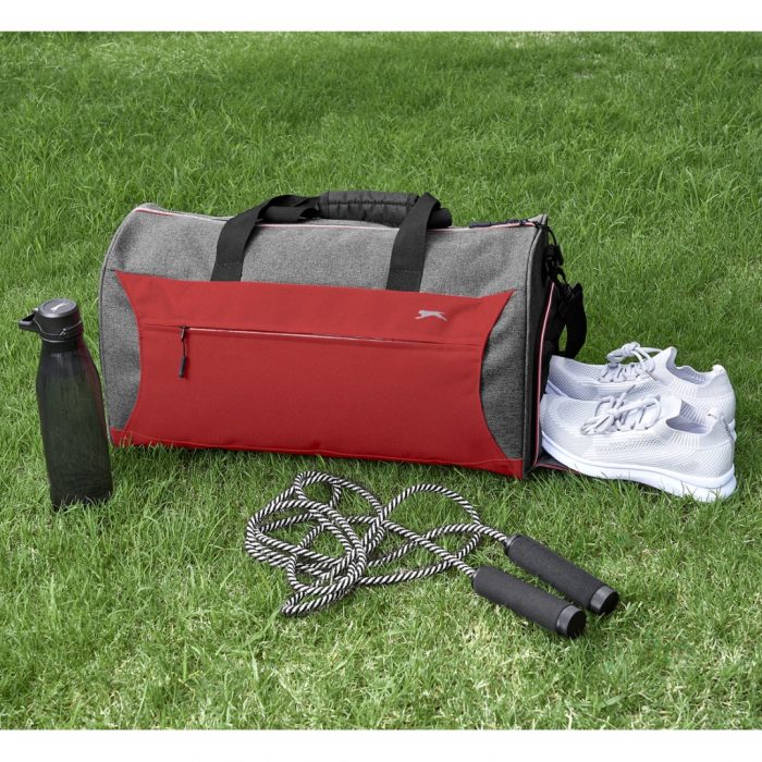 Slazenger Wembley Sports Bag - Image 7